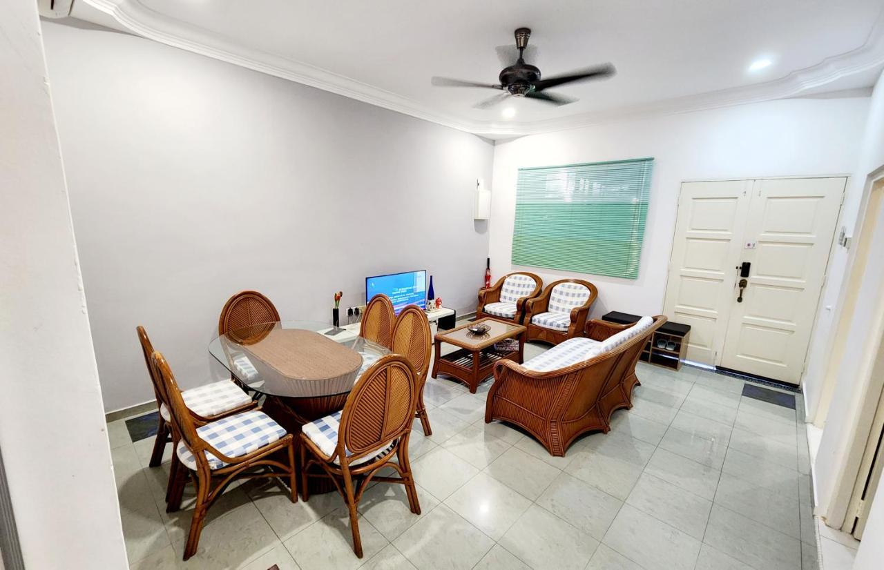 BK House Melaka Villa Luaran gambar