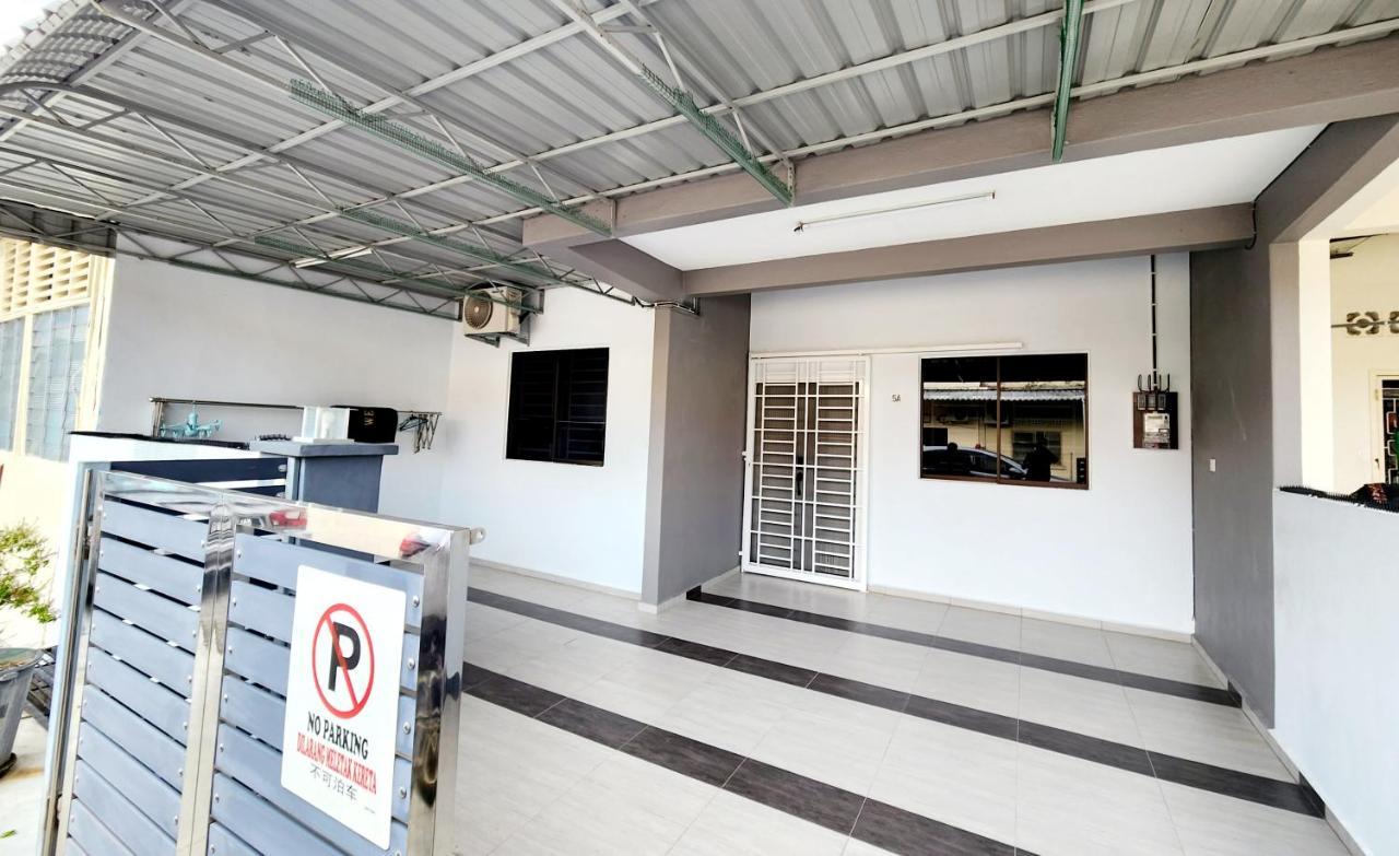 BK House Melaka Villa Luaran gambar