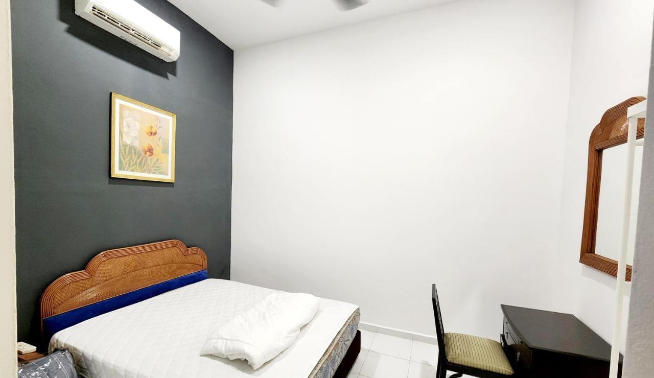 BK House Melaka Villa Luaran gambar